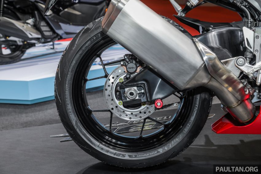KLIMS18: Boon Siew Honda launches PCX Hybrid and Forza, CBR1000RR Fireblade – from RM13,499 892108