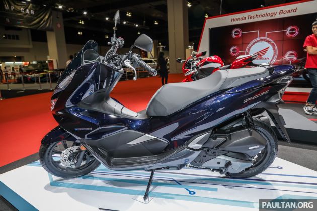 KLIMS18: Boon Siew Honda launches PCX Hybrid and Forza, CBR1000RR Fireblade – from RM13,499