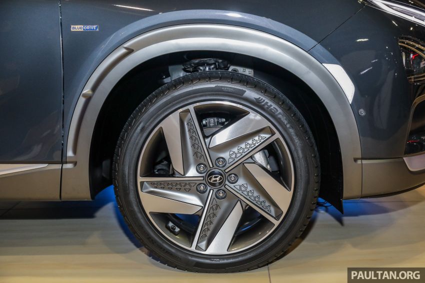 KLIMS18: Hyundai Nexo hydrogen fuel cell EV SUV 892994