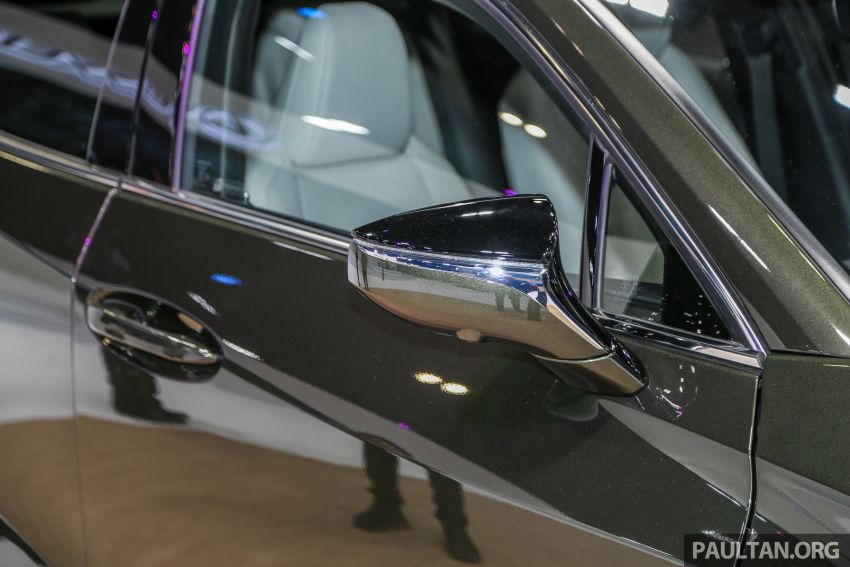 KLIMS18: Lexus UX crossover previewed in Malaysia 892460