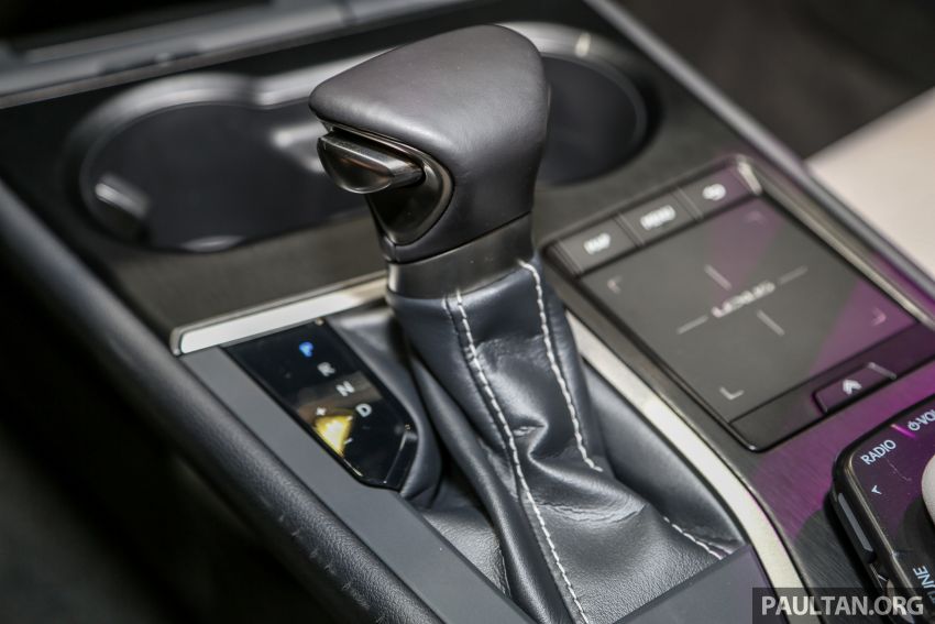 KLIMS18: Lexus UX crossover previewed in Malaysia 892488
