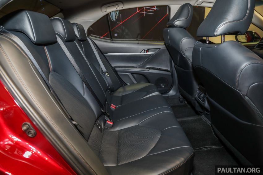 KLIMS18: New Toyota Camry launched – 2.5V, RM190k 891226