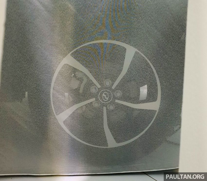 KLIMS18: Perodua teases new SUV model – expected launch in 2019; based on seven-seat Toyota Rush? 891187