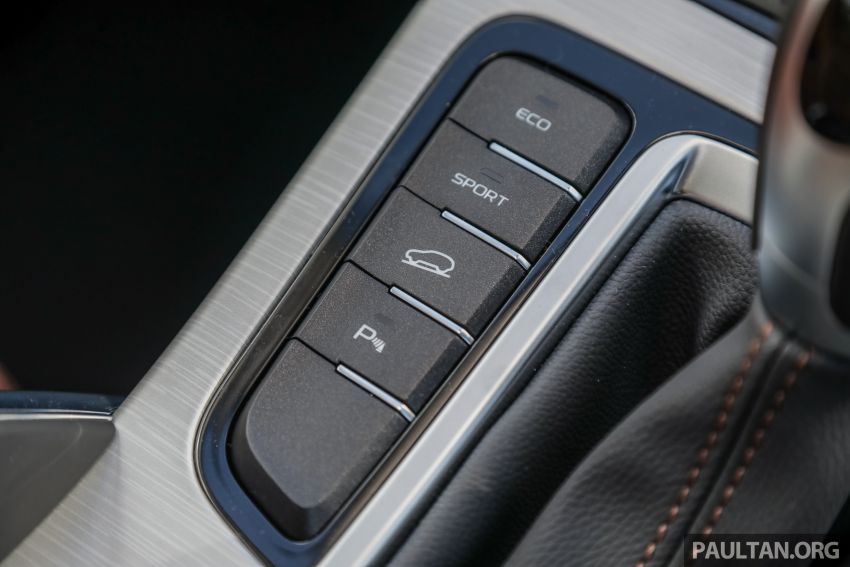 DRIVEN: Proton X70 SUV review – it’s worth the hype 909781