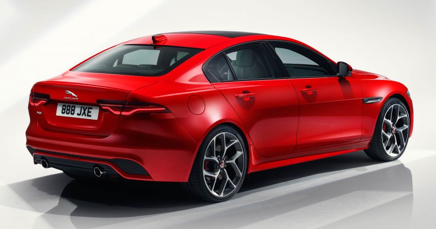 Jaguar XE facelift unveiled with updated styling, tech 927292