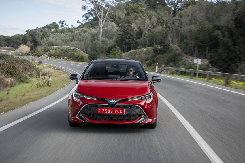 GALLERY: 2019 Toyota Corolla detailed for Europe – three body styles; four powertrains, including hybrids 926338