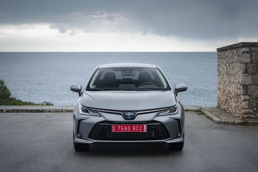GALLERY: 2019 Toyota Corolla detailed for Europe – three body styles; four powertrains, including hybrids 926225
