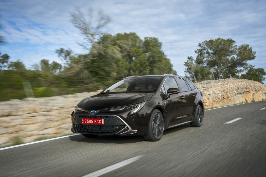 GALLERY: 2019 Toyota Corolla detailed for Europe – three body styles; four powertrains, including hybrids 926279