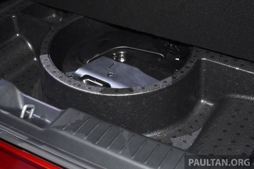 Mazda CX-30 makes its debut at Geneva Motor Show – new SUV is positioned between the CX-3 and CX-5 930642