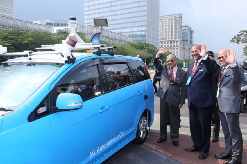 Autonomous Proton Exora sampled by Tun Mahathir 950653