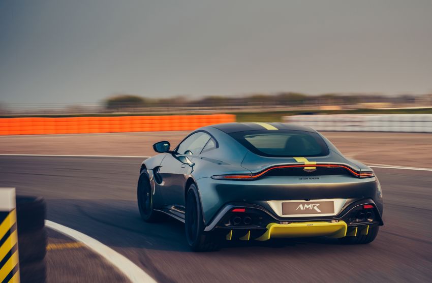 Aston Martin Vantage AMR gains seven-speed manual 955579