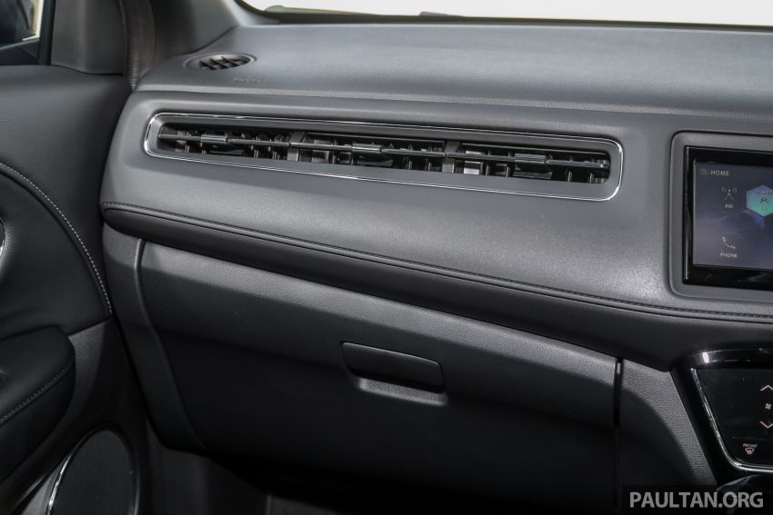 GALLERY: Honda HR-V RS with full-black interior 961617