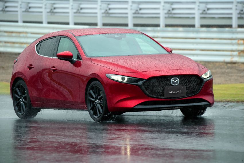 2019 Mazda 3 in detail – improved NVH; why a torsion beam and no touchscreen; unique sedan/hatch styling 974258