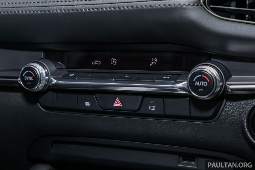 2019 Mazda 3 arrives at Malaysian showroom – 1.5L Sedan, 2.0L Hatchback High Plus; price from RM140k 982113