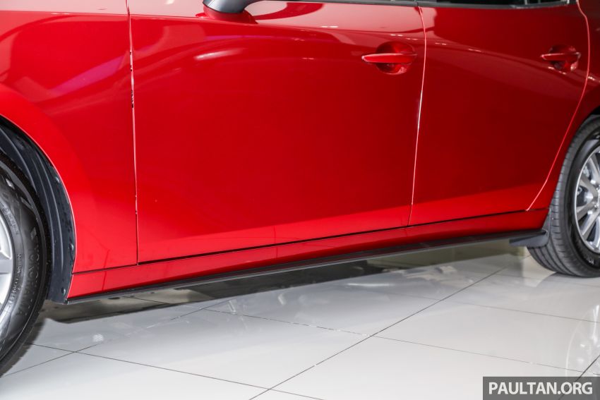 2019 Mazda 3 arrives at Malaysian showroom – 1.5L Sedan, 2.0L Hatchback High Plus; price from RM140k 982156