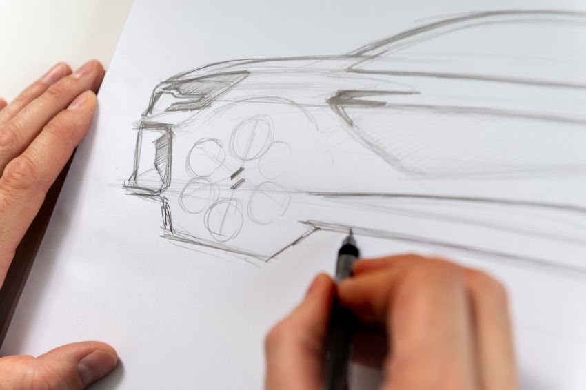 2020 Renault Captur – CMF-B platform, Level 2 autonomous; 1.6 L PHEV, two diesels, three petrols 981112