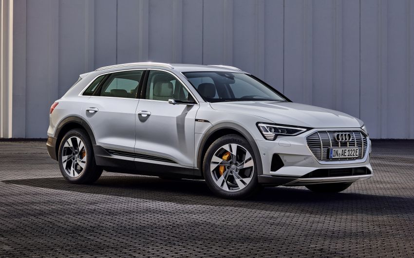 Audi e-tron 50 quattro – 300 km range, 308 hp, 540 Nm 996512