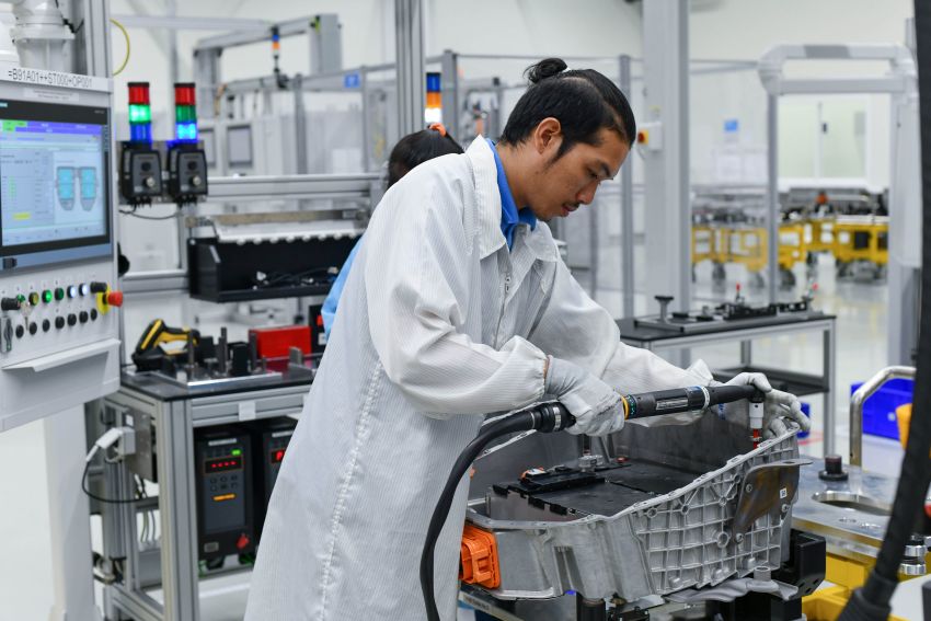 BMW Group Thailand commences local assembly of high-voltage batteries for plug-in hybrid models 1014762
