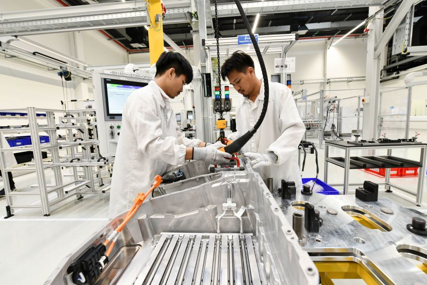 BMW Group Thailand commences local assembly of high-voltage batteries for plug-in hybrid models 1014770