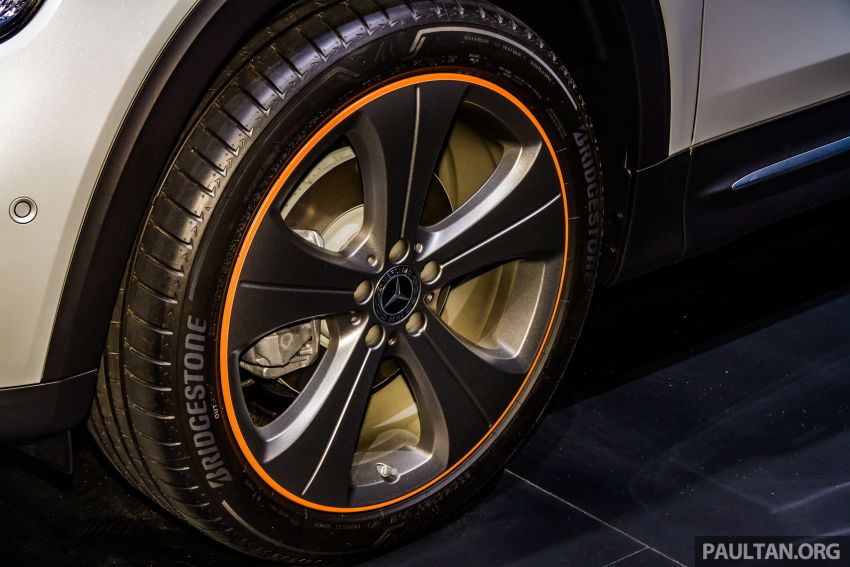 Mercedes-Benz GLB X247 dipamerkan di Frankfurt 1015352