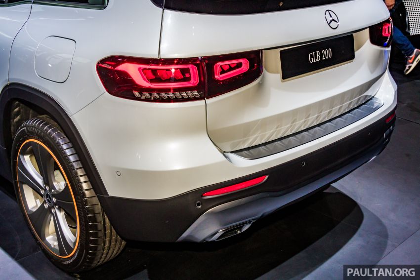 Mercedes-Benz GLB X247 dipamerkan di Frankfurt 1015353