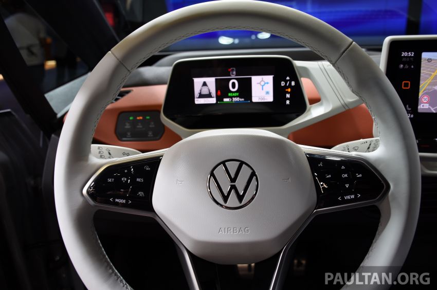 Volkswagen ID.3 pure electric car debuts – rear-wheel drive, up to 550 km range; from RM138k in Germany 1011671