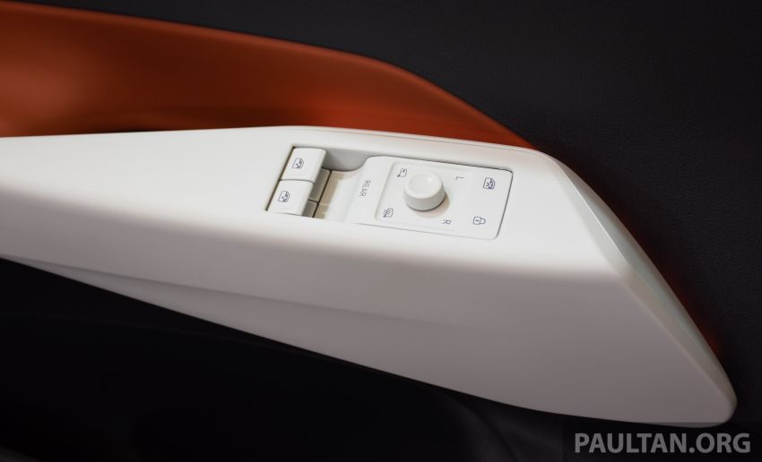 Volkswagen ID.3 pure electric car debuts – rear-wheel drive, up to 550 km range; from RM138k in Germany 1011673