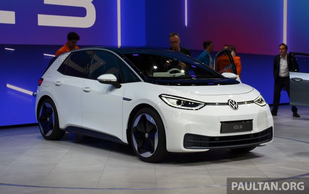Volkswagen ID.3 pure electric car debuts – rear-wheel drive, up to 550 km range; from RM138k in Germany