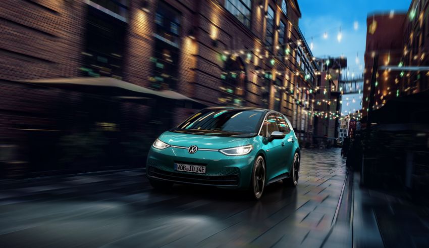 Volkswagen ID.3 pure electric car debuts – rear-wheel drive, up to 550 km range; from RM138k in Germany 1012253