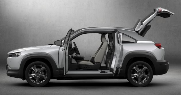 Tokyo 2019: Mazda MX-30 – brand’s first EV debuts with 141 hp, 264 Nm, 209 km EV range, suicide doors!