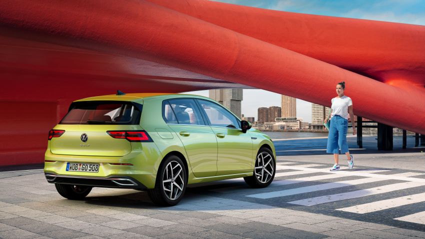 Volkswagen Golf Mk8 officially debuts – redesigned inside and out, new technologies, mild hybrid engines 1035470