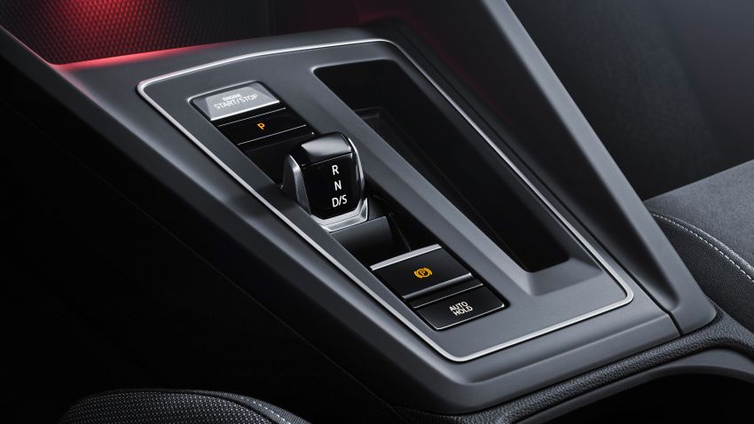 Volkswagen Golf Mk8 officially debuts – redesigned inside and out, new technologies, mild hybrid engines 1035492