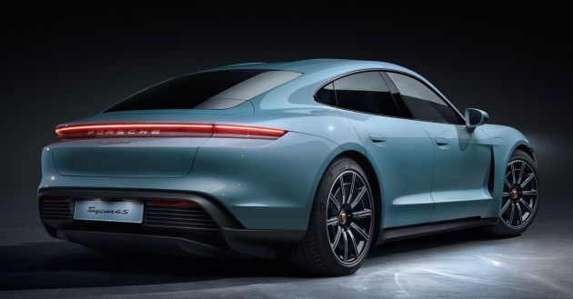 Porsche Taycan 4S – kuasa 571 PS, jarak gerak 463 km