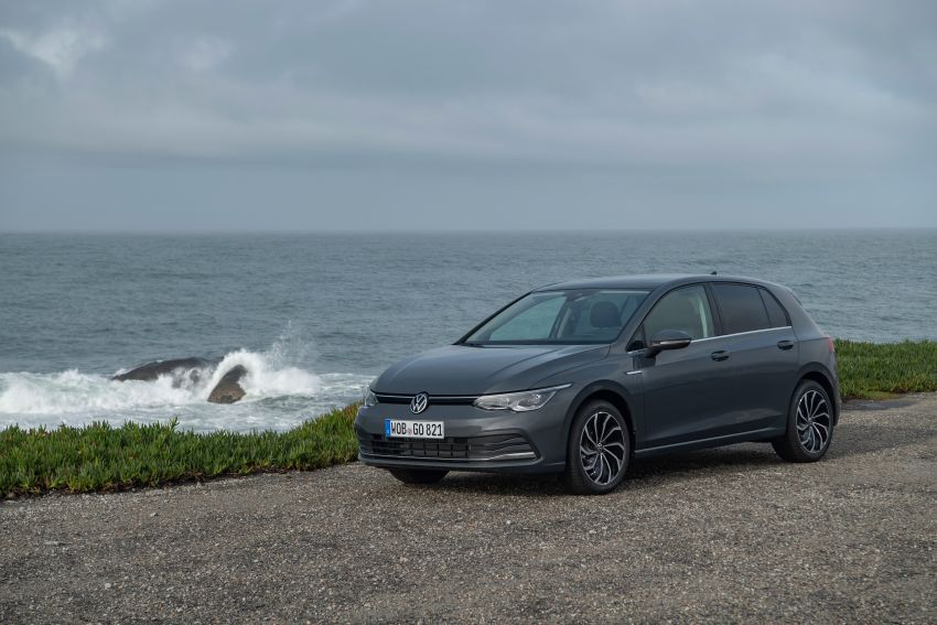 MEGA GALLERY: Volkswagen Golf Mk8 gets detailed 1052620