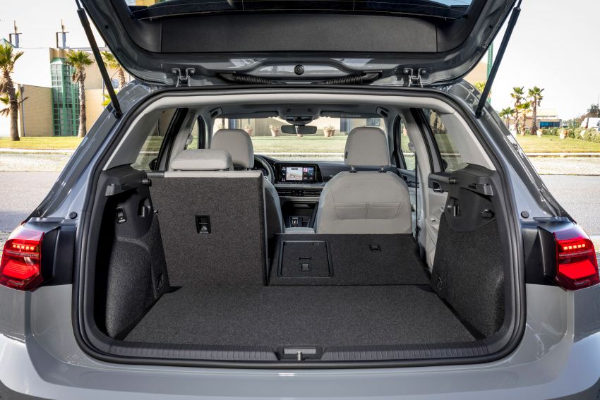 MEGA GALLERY: Volkswagen Golf Mk8 gets detailed 1052513