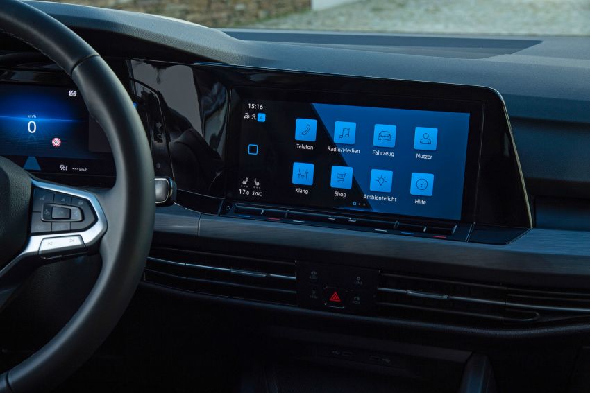 MEGA GALLERY: Volkswagen Golf Mk8 gets detailed 1052598