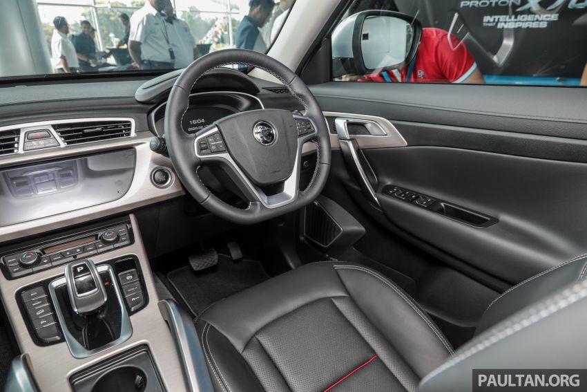 Proton X70 CKD dilancarkan secara rasmi – harga bermula RM95k, kotak gear DCT 7-kelajuan, 4 varian 1080981