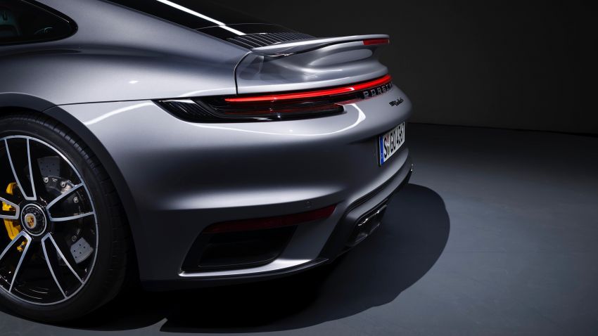 Porsche 911 Turbo S 2020 didedahkan – boxer 3.8L biturbo berkuasa 650 PS/800 Nm, 0-100 km/j 2.7 saat! 1091036