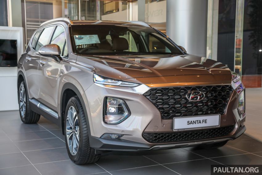 GALLERY: 2020 Hyundai Santa Fe with third-row vents 1120029