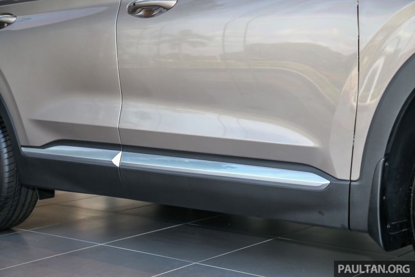 GALLERY: 2020 Hyundai Santa Fe with third-row vents 1120049