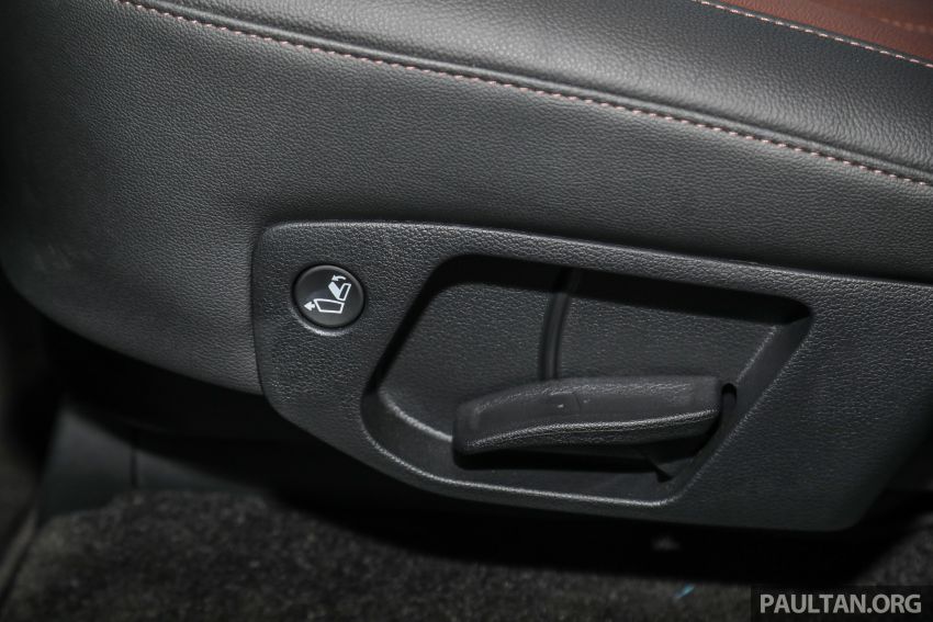 GALLERY: 2020 Hyundai Santa Fe with third-row vents 1120098