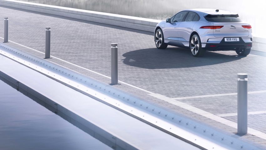 2021 Jaguar I-Pace – Pivi Pro cockpit, 11 kW charger 1134267