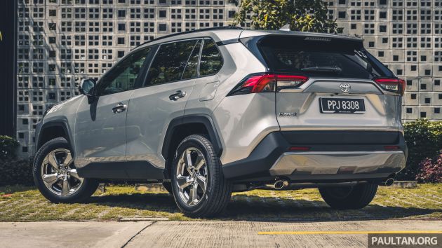2020 Toyota RAV4 SUV launched in Malaysia – CBU Japan, 2.0L CVT RM196,500, 2.5L 8AT RM215,700