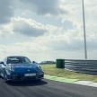 Porsche 911 Turbo 992  – enjin 3,745 cc, kuasa 580 PS