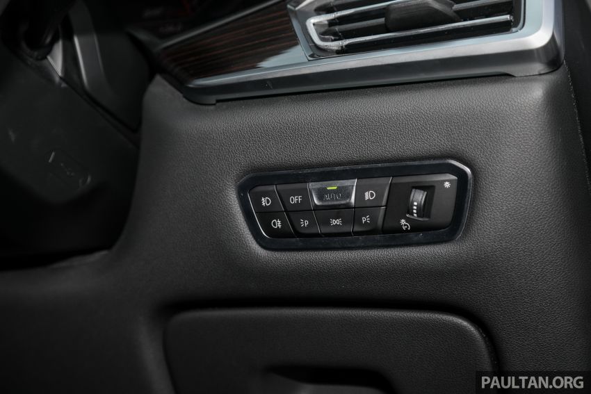 GALLERY: G07 BMW X7 xDrive40i Design Pure Excellence – the flagship X SUV model; from RM862k 1168543