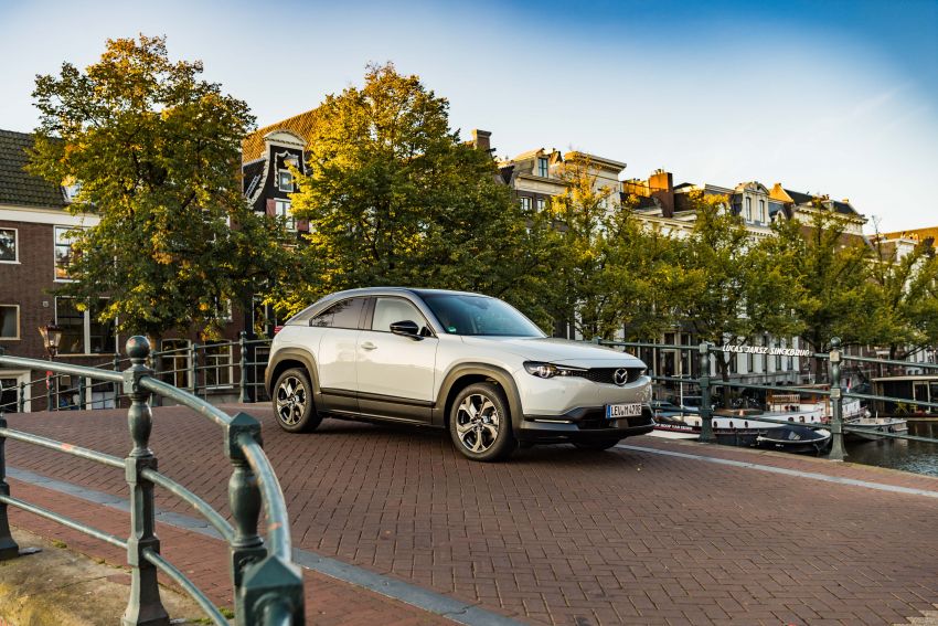 Mazda MX-30 EV launched in the UK – from RM137k 1185223