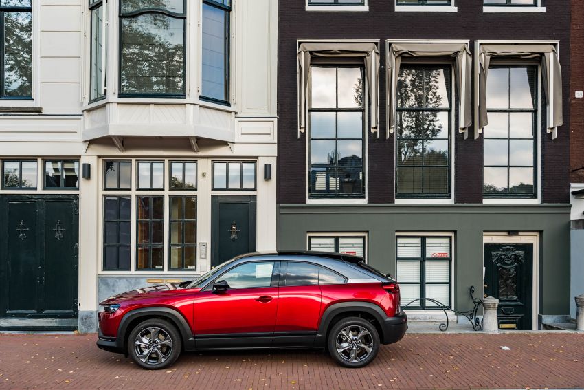 Mazda MX-30 EV launched in the UK – from RM137k 1184906