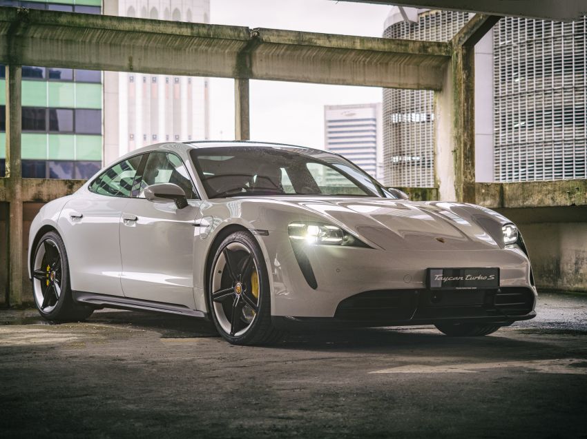 Porsche Taycan tiba di Malaysia – tiga varian, harga RM725k – RM1.2 juta, jarak gerak hingga 464 km 1178412
