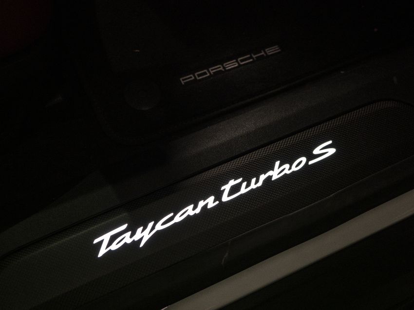 Porsche Taycan tiba di Malaysia – tiga varian, harga RM725k – RM1.2 juta, jarak gerak hingga 464 km 1178391