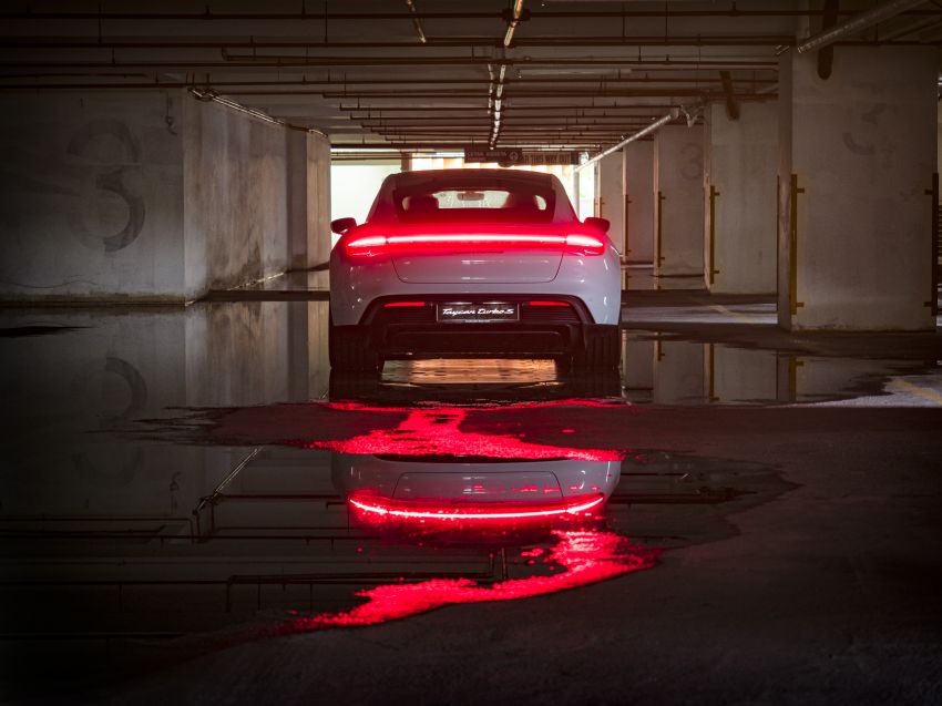 Porsche Taycan tiba di Malaysia – tiga varian, harga RM725k – RM1.2 juta, jarak gerak hingga 464 km 1178398